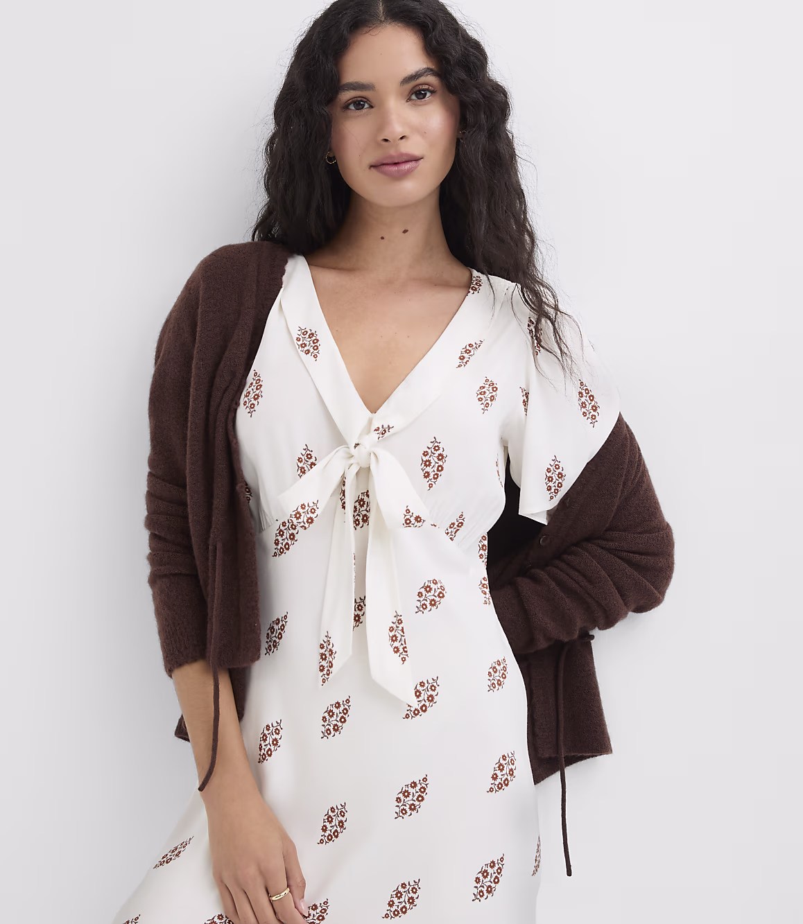 White Floral Print V Neck Dress Zikcheltee Elvaria Short Sleeve Tie Front Midi Casual Style - Image 2